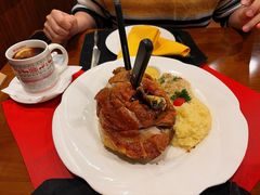 -申德勒加油站西餐厅Schindlers Tankstelle(上海外滩店)