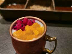 -铭牛烧肉·和牛海鲜自助(高新月牙湖店)