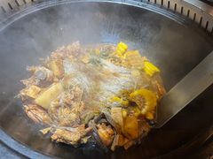 -锅老头海鲜铁锅炖