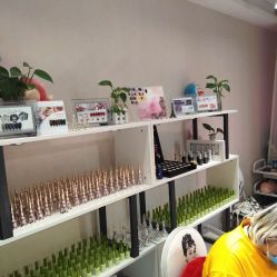 -璀璨&星光美甲美睫店