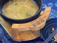 -桥香园过桥米线(国贸店)