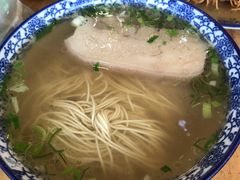 枫镇肉面-裕兴记·三虾面(西北街总店)
