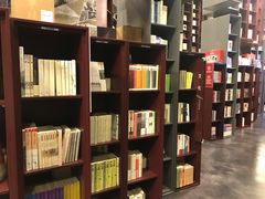 -当当梅溪书院(步步高梅溪新天地店)