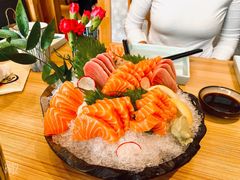 -花和海鲜自助(梅江店)
