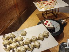 -上海龙之梦万丽酒店