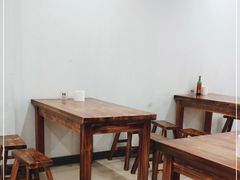 -何记酿皮店(西流湾店)