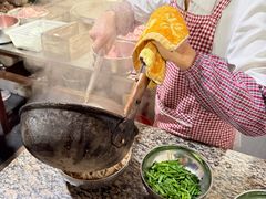 -正宗杨记普洱酸醋米线(总店)