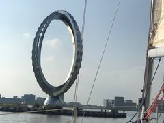 -上海滴水湖皇冠假日酒店