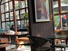 靠窗位-VESH COFFEE(定西路店)