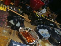 -何师烧烤·香辣蟹·川菜·30年老品牌(太古里旗舰店)