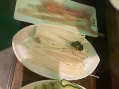 -牛德亨臻牛潮汕火锅(万邦时代店)