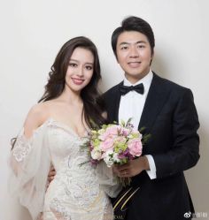 -Lisamoon礼慕纱婚纱礼服高级定制