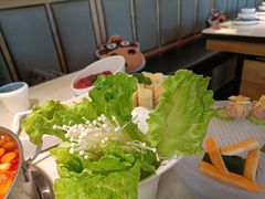 -左庭右院鲜牛肉火锅(浦江欢乐颂店)