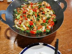 -喇喇排骨火锅·传统韩式脊骨汤(望京西园总店)