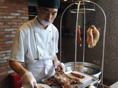 -梧桐北京烤鸭·铜锅涮肉(海岸城店)