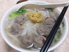 牛丸粿条-华威达牛庄(黄埔大道西店)