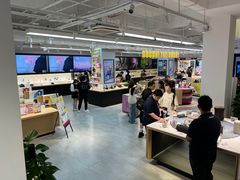 -Sony Store 索尼(上海淮海中路店)