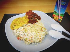 -班达拉奈克国际机场