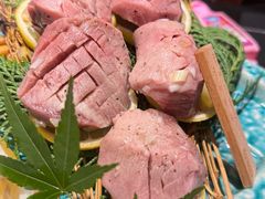 -山川小町·极番烧肉(新地假日广场店)