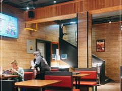 大堂-管氏翅吧(护国寺店)