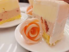 玫瑰馨语蛋糕冰淇淋-哈根达斯(芳圆里店)