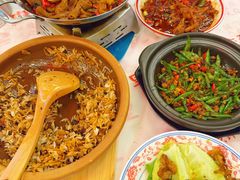 -堂瓦里·33年传统赣菜(第一街区店)