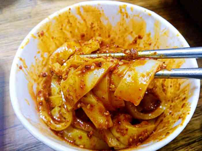 李记面皮呱呱-"面皮是我们从小吃到大的一种美食,而且有时.