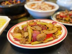 -乾坤饭店