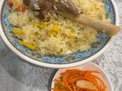 -汗腾格里·风味餐厅(新疆驻京办店)