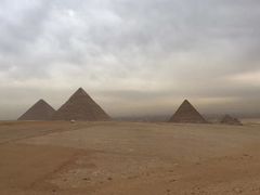 -吉萨金字塔群