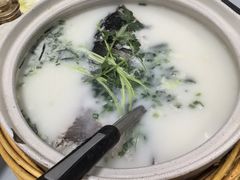 -天乐农家鱼头王(天目湖店)