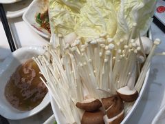 素菜什菌拼盘-为什么牛潮汕牛肉火锅(万胜广场店)