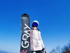 -鳌山滑雪度假区