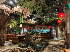 -城墙拐拐火锅(三峡广场黑金冠店)