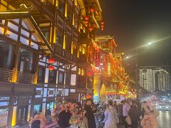 -小天鹅火锅·一线江景洪鼎旗舰店(洪崖洞店)