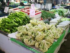 自助取餐区-沪陵农贸市场