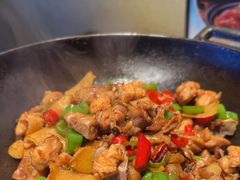 -佬麻雀·剁椒鱼头(京基KK One店)