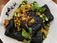 -黑白电视长沙小吃(美林M·LIVE天地东座店)