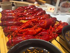-肥肥虾庄·金牌油焖大虾(汉口城市广场店)