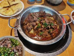 -大众跷脚牛肉馆·非遗传承单位(峨眉山店)