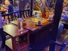 -城墙拐拐火锅(三峡广场黑金冠店)