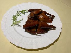 红烧乳鸽-惠食佳(滨江大公馆店)