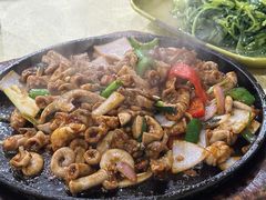 -标记美食新鲜猪杂(兴南大道店)