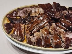 -八府香鸭·啫啫煲(华山路店)