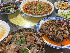 -聚八方土菜馆(余松路店)