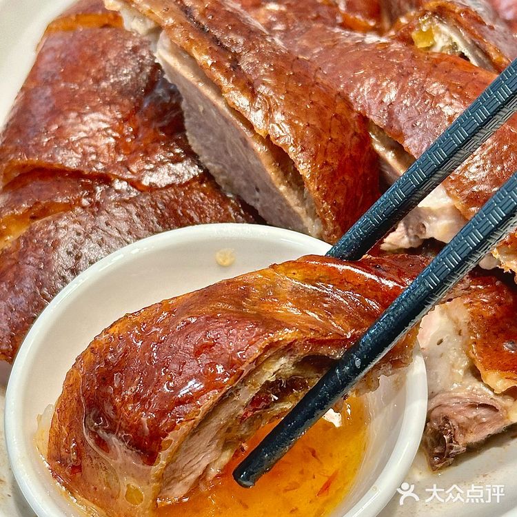 总要为了这只鹅腿来一趟深圳吧