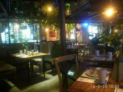 -胡桃里音乐酒馆(万科城市广场店)