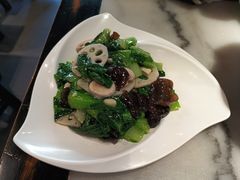 -京城小江南·北京烤鸭·江南土菜·白鱼(中关村店)