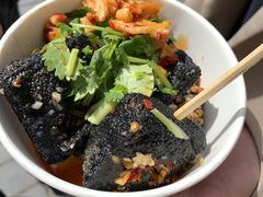 -黑色经典臭豆腐·湖南特产(坡子街店)