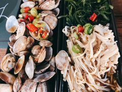 麻辣金针菇-八月美食小馆(银泰城总店)
